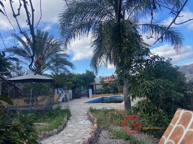 For sale of rural property in Almuñécar