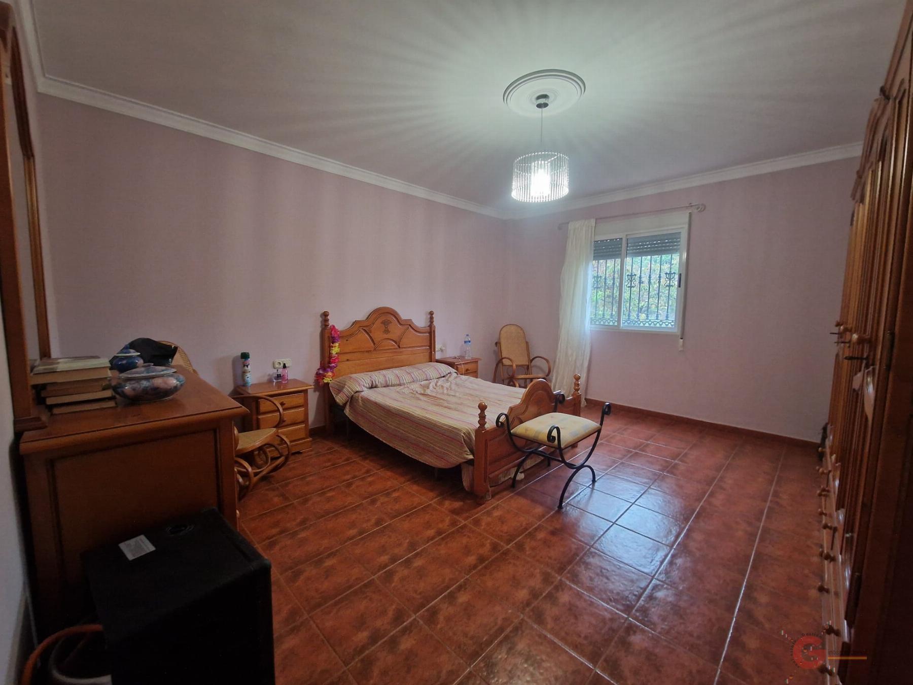 For sale of chalet in Molvízar