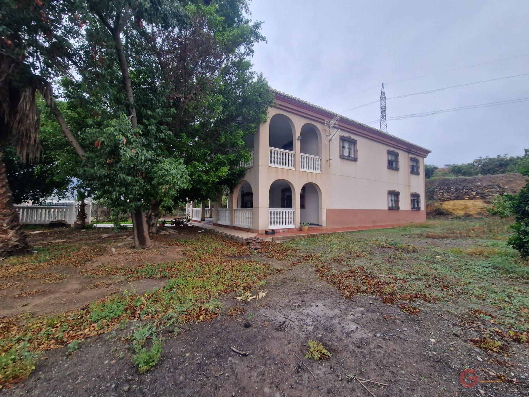For sale of chalet in Molvízar