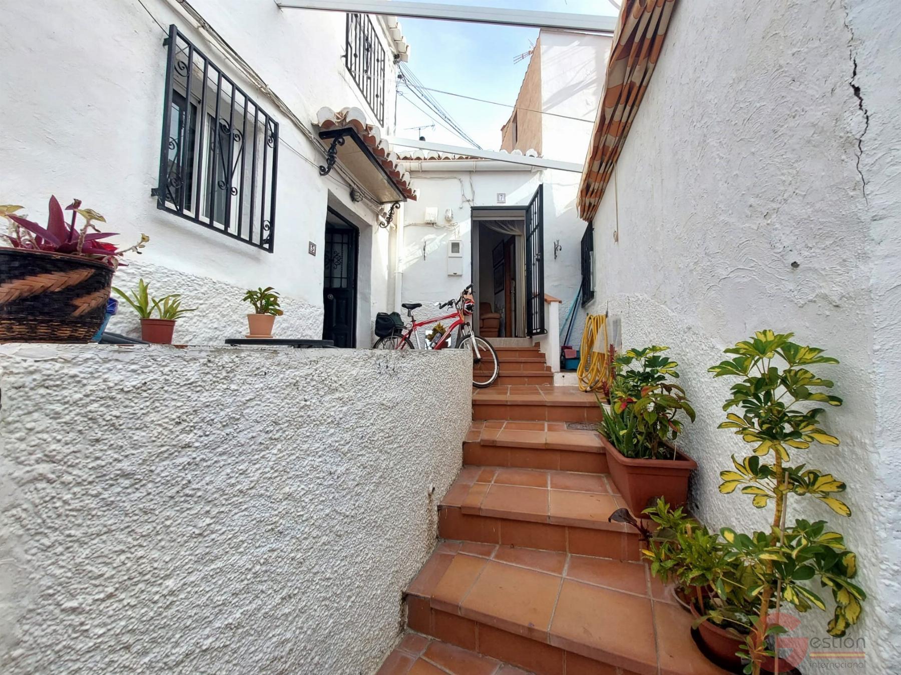 Venta de casa en Vélez de Benaudalla Venta de casa en Vélez de Benaudalla