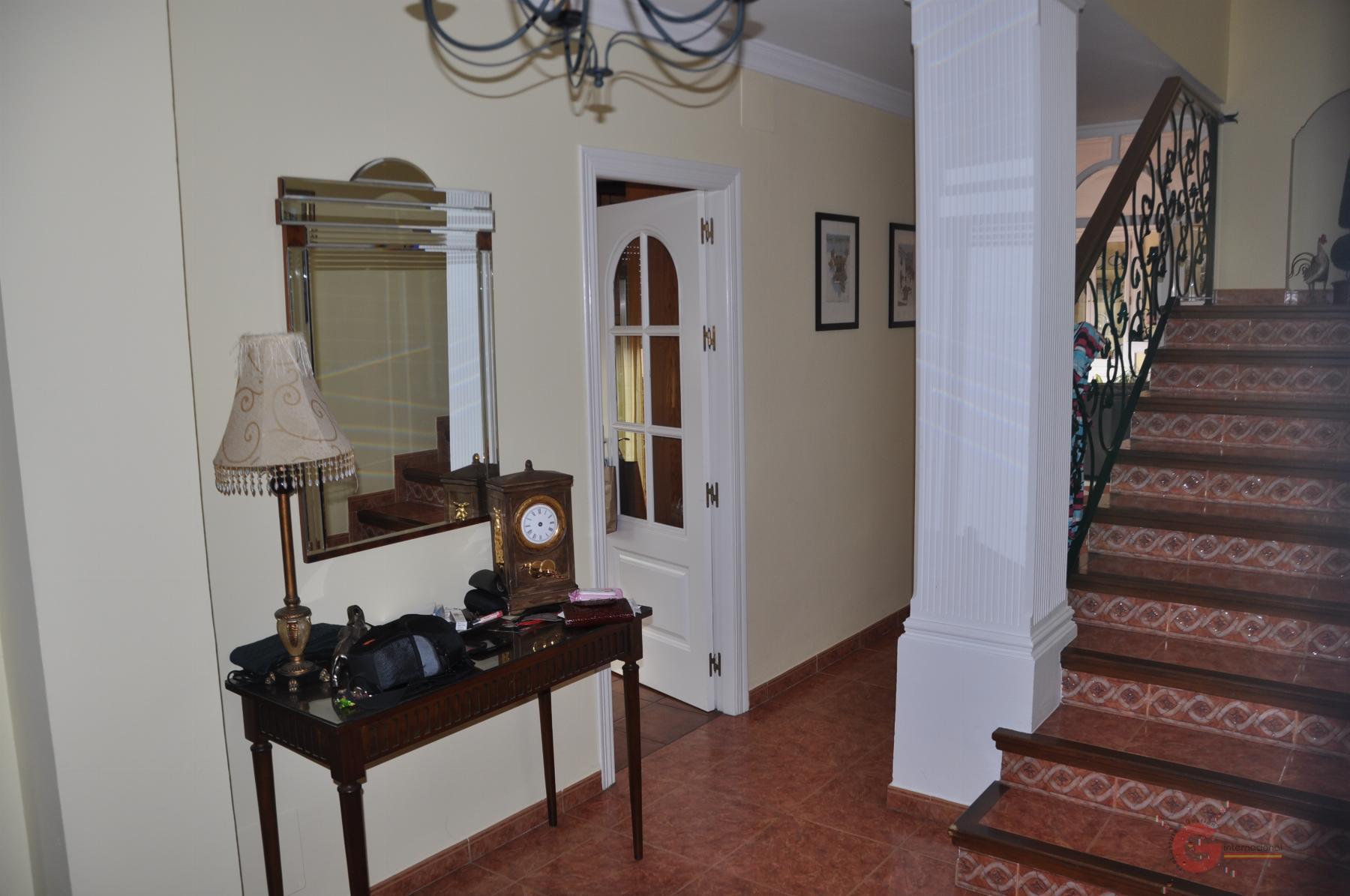 For sale of chalet in Almuñécar