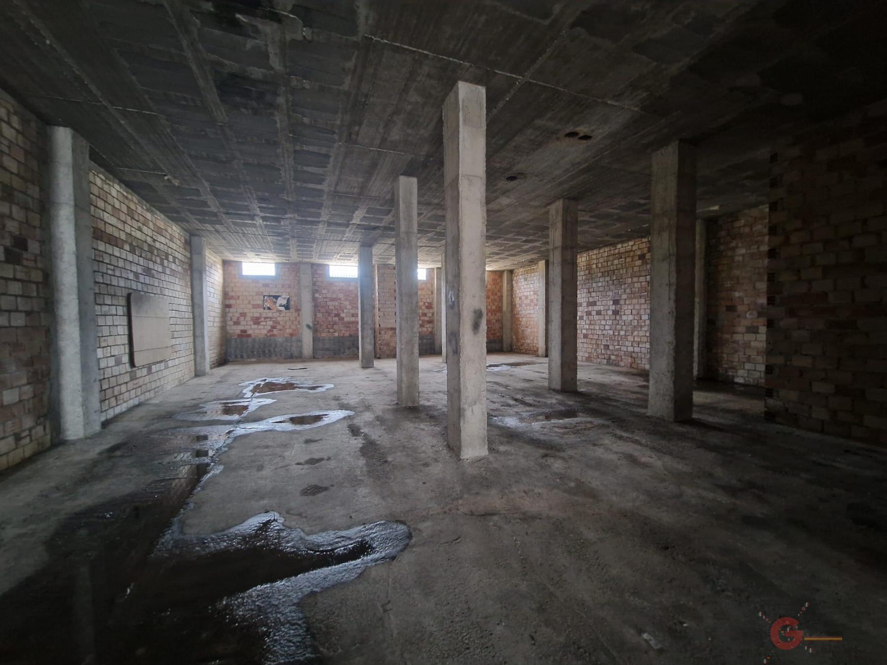 For sale of building in Salobreña