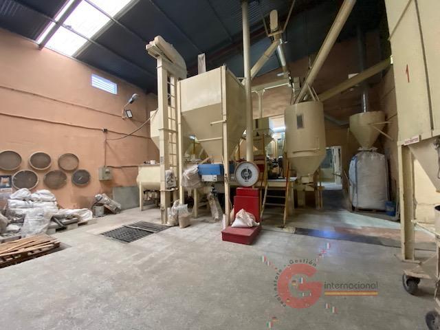 Venta de nave industrial en Noalejo