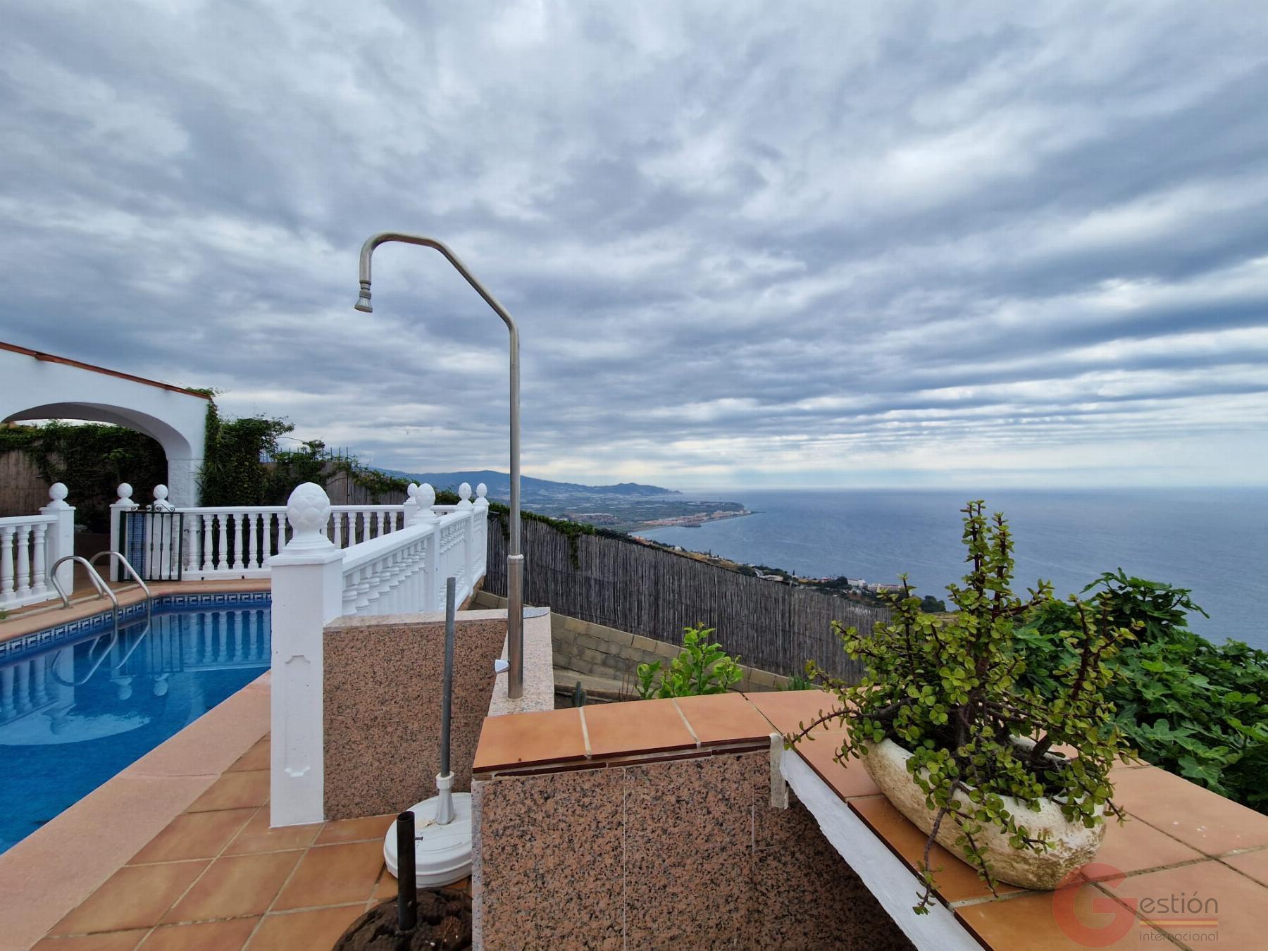 For sale of rural property in Salobreña