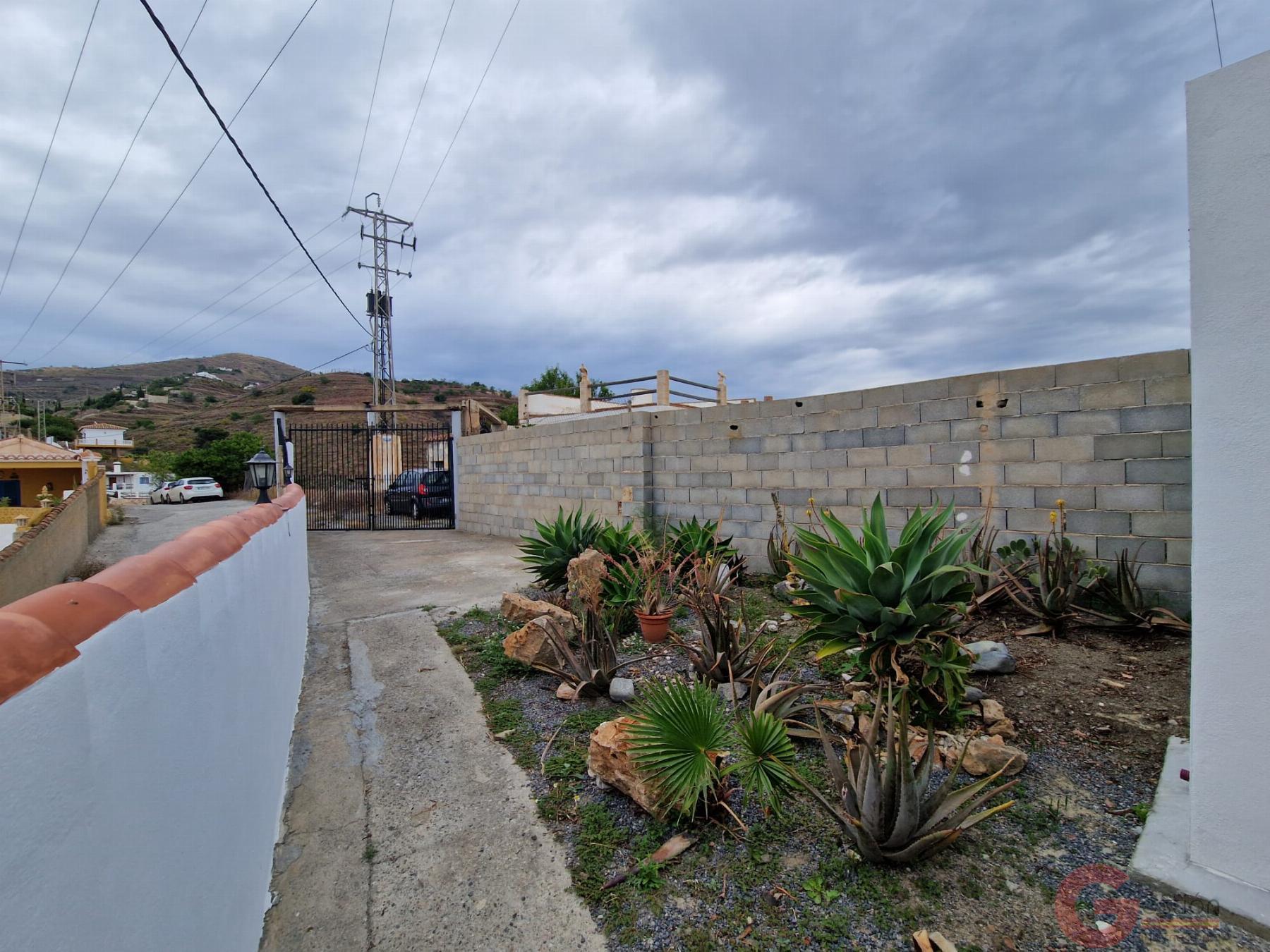 For sale of rural property in Salobreña