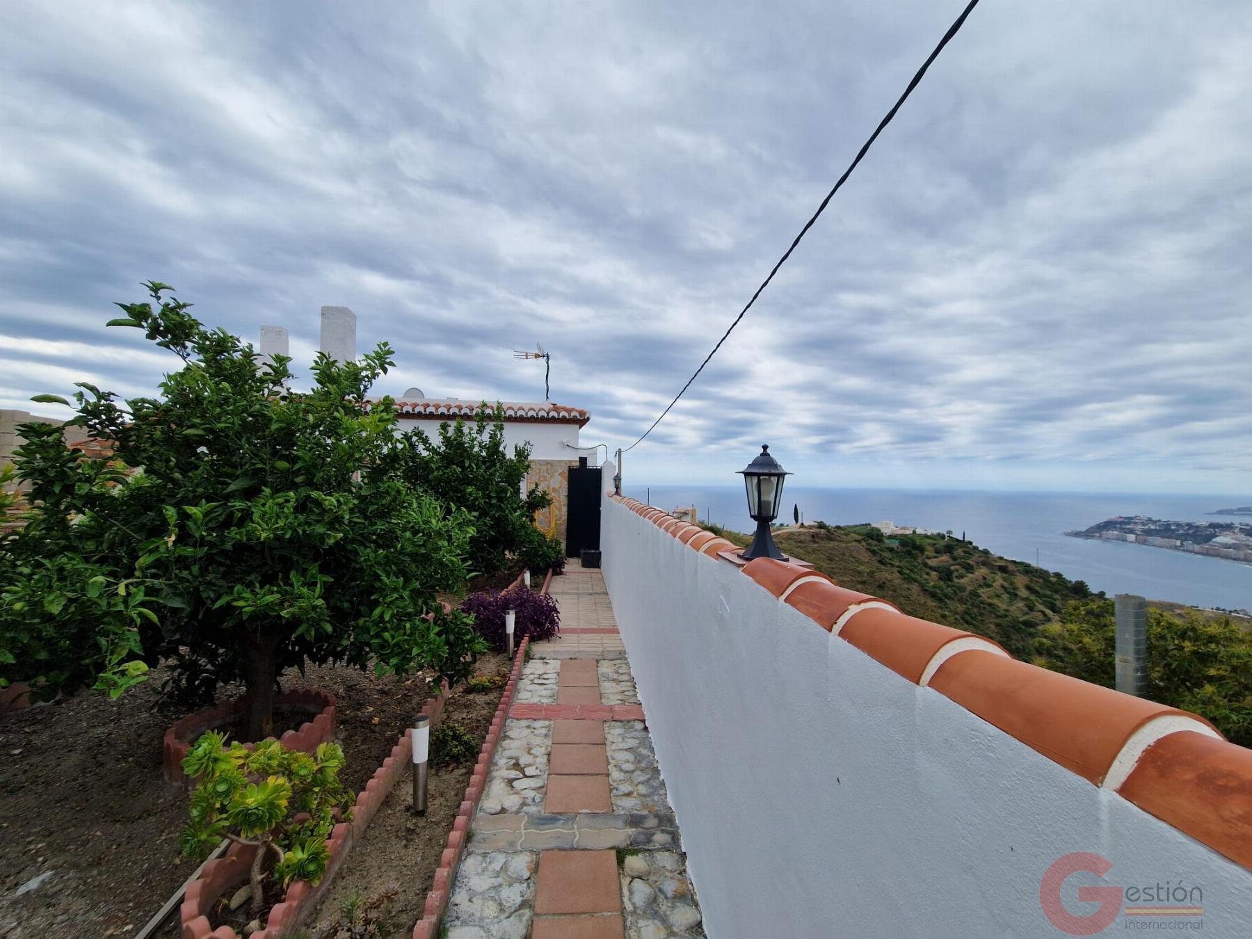 For sale of rural property in Salobreña