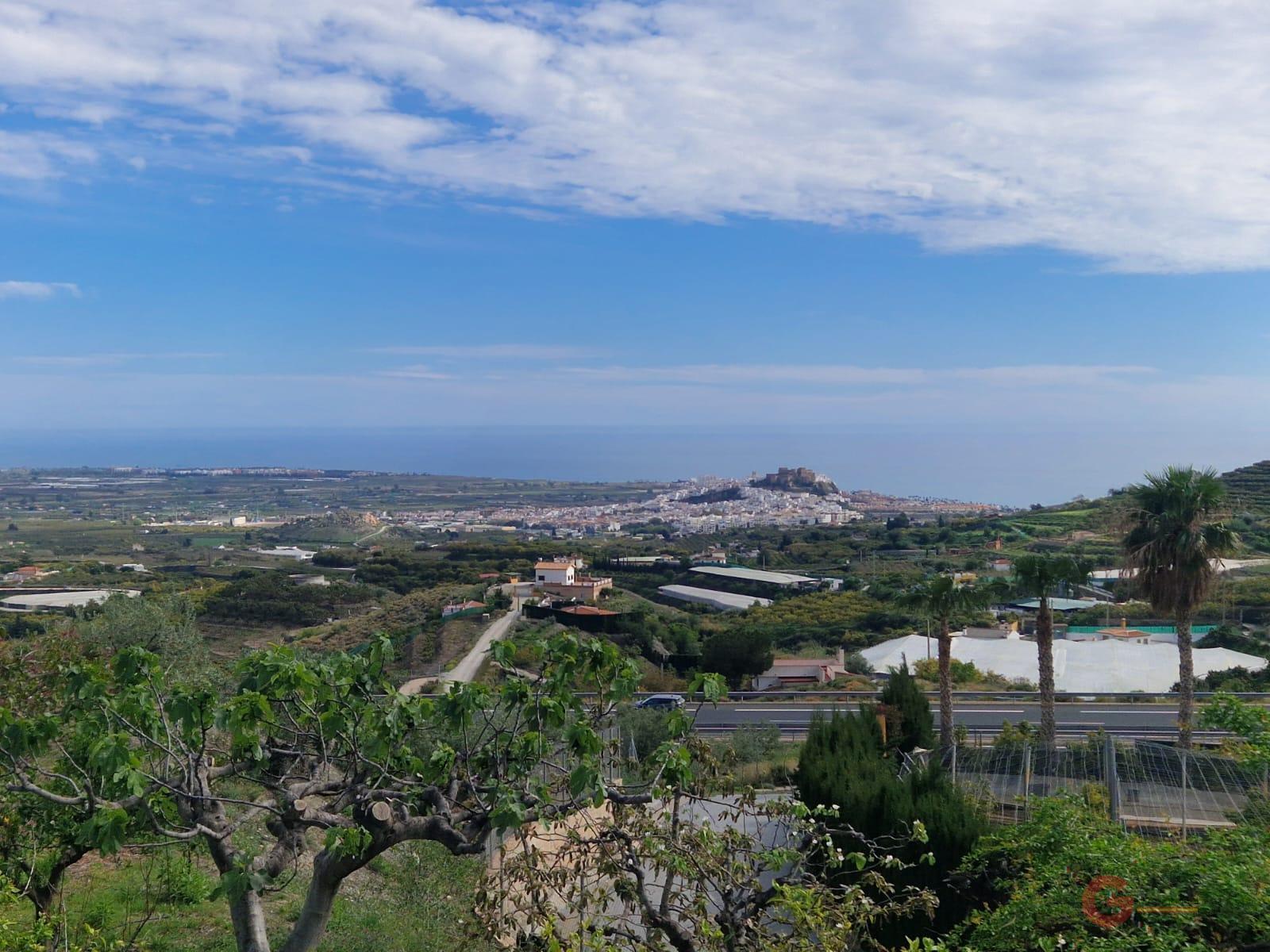 Venta de finca rústica en Salobreña