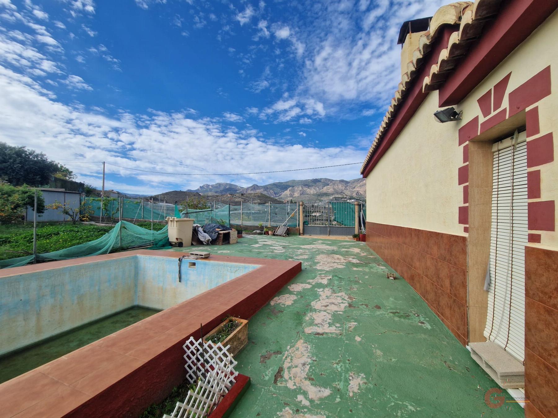 For sale of rural property in Salobreña