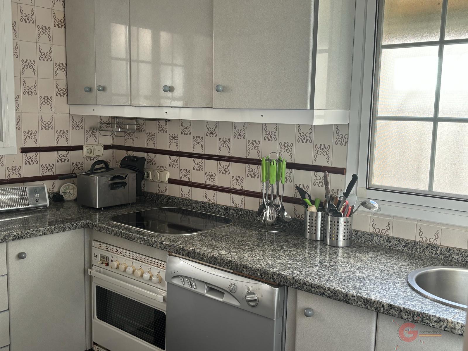For sale of flat in Almuñécar