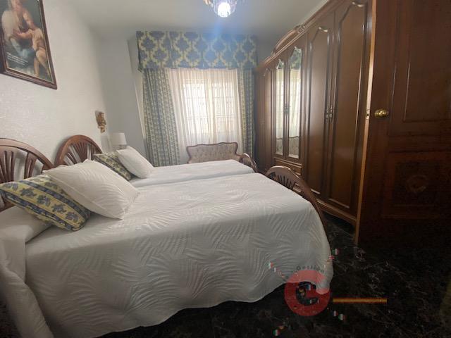 For sale of flat in Almuñécar