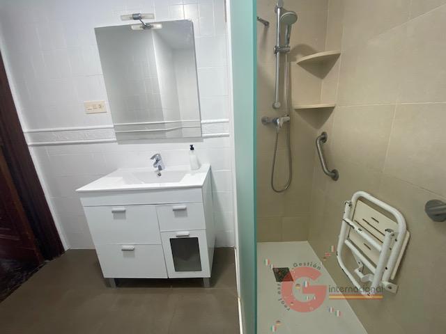 For sale of flat in Almuñécar