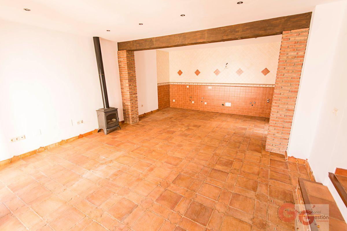 For sale of house in Vélez de Benaudalla