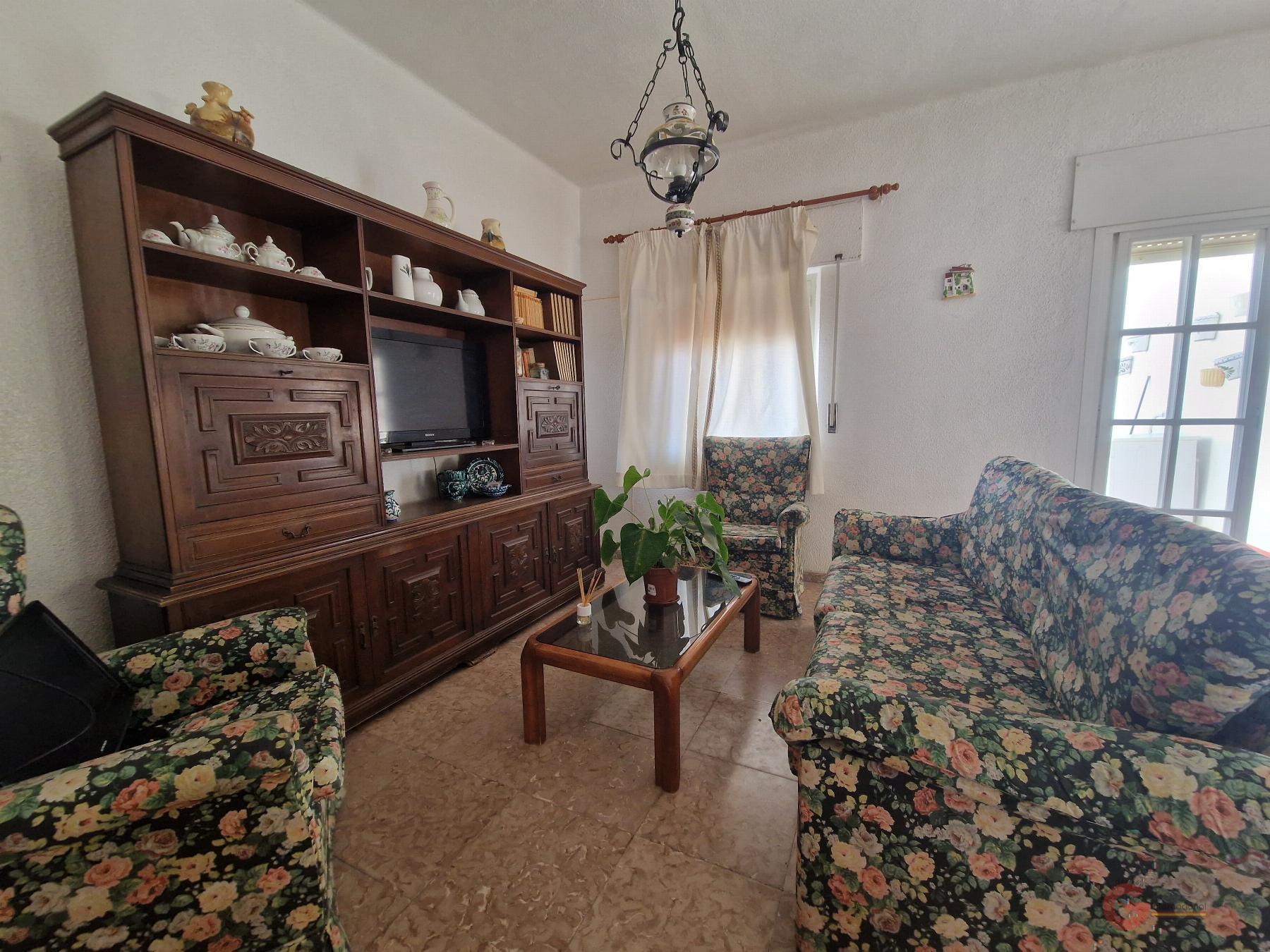 Venta de casa en Salobreña