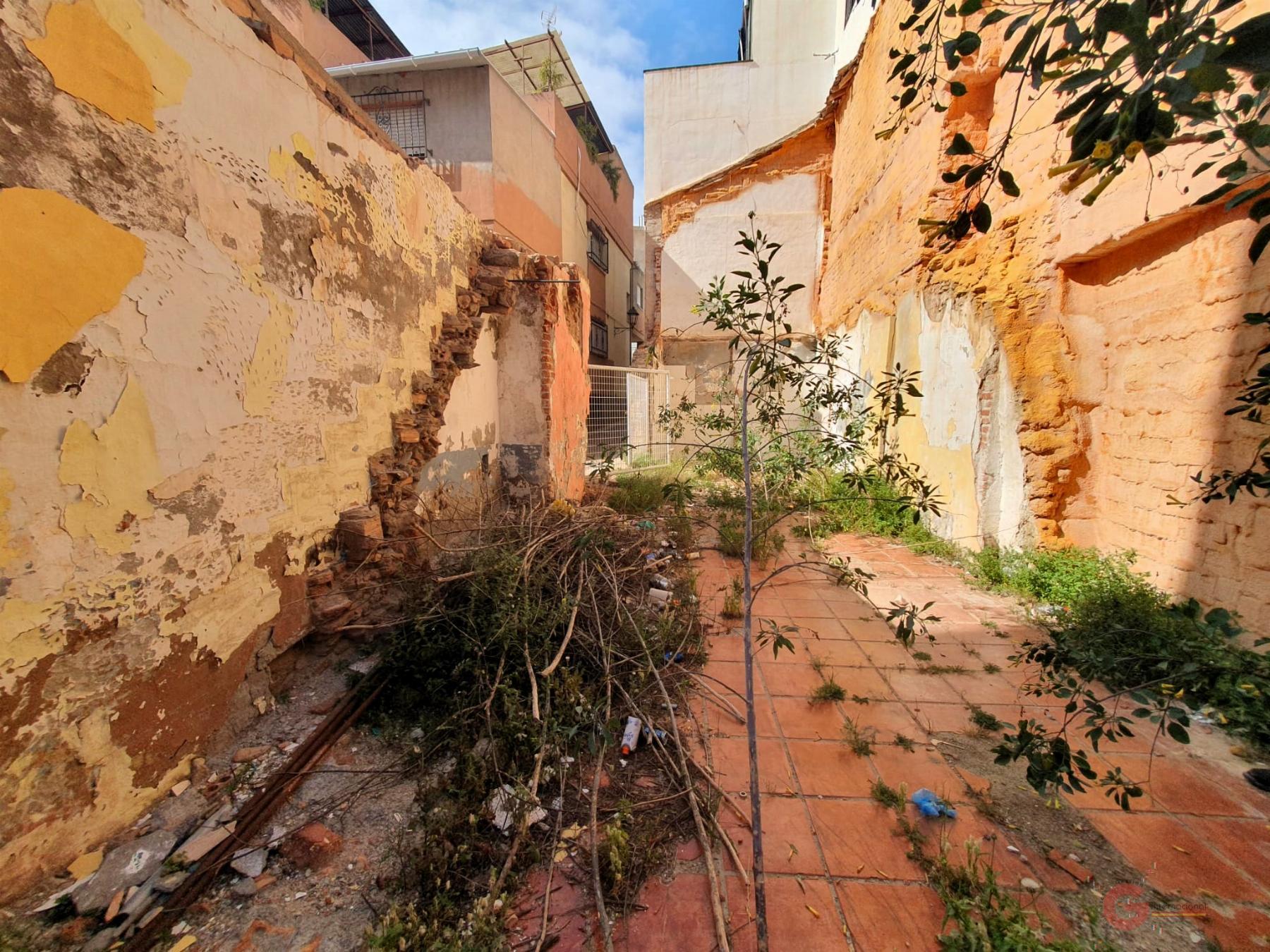 For sale of land in Motril