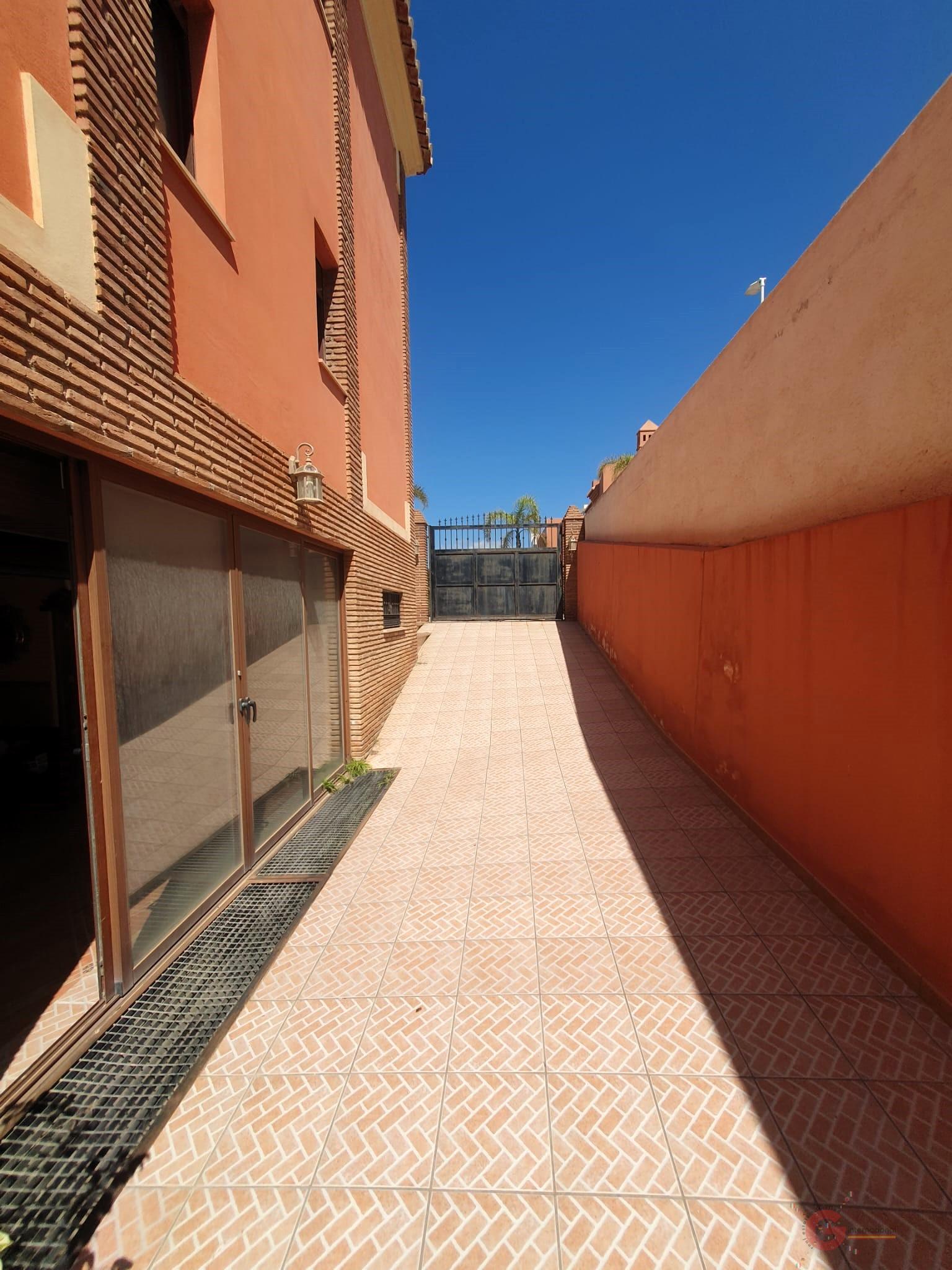 Venta de chalet en Motril