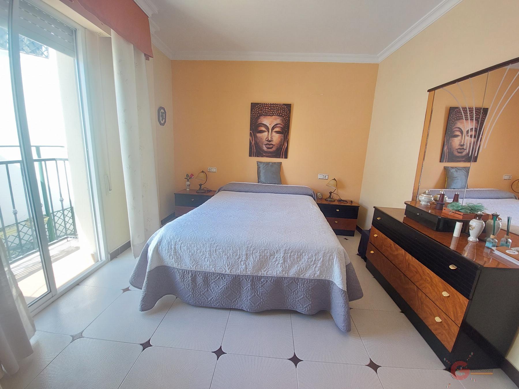 Venta de casa en Salobreña