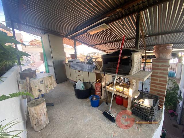 For sale of house in Vélez-Málaga