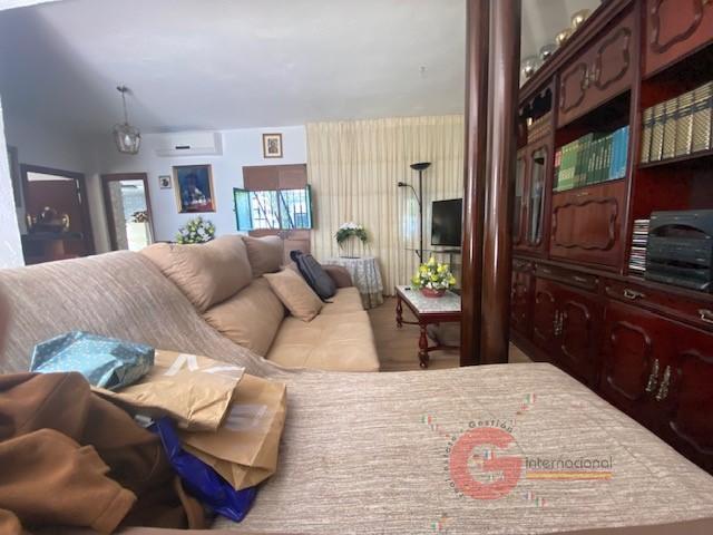 For sale of house in Vélez-Málaga
