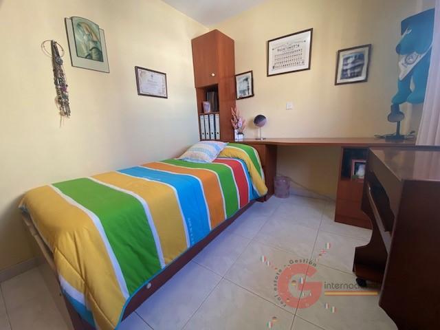 For sale of house in Vélez-Málaga