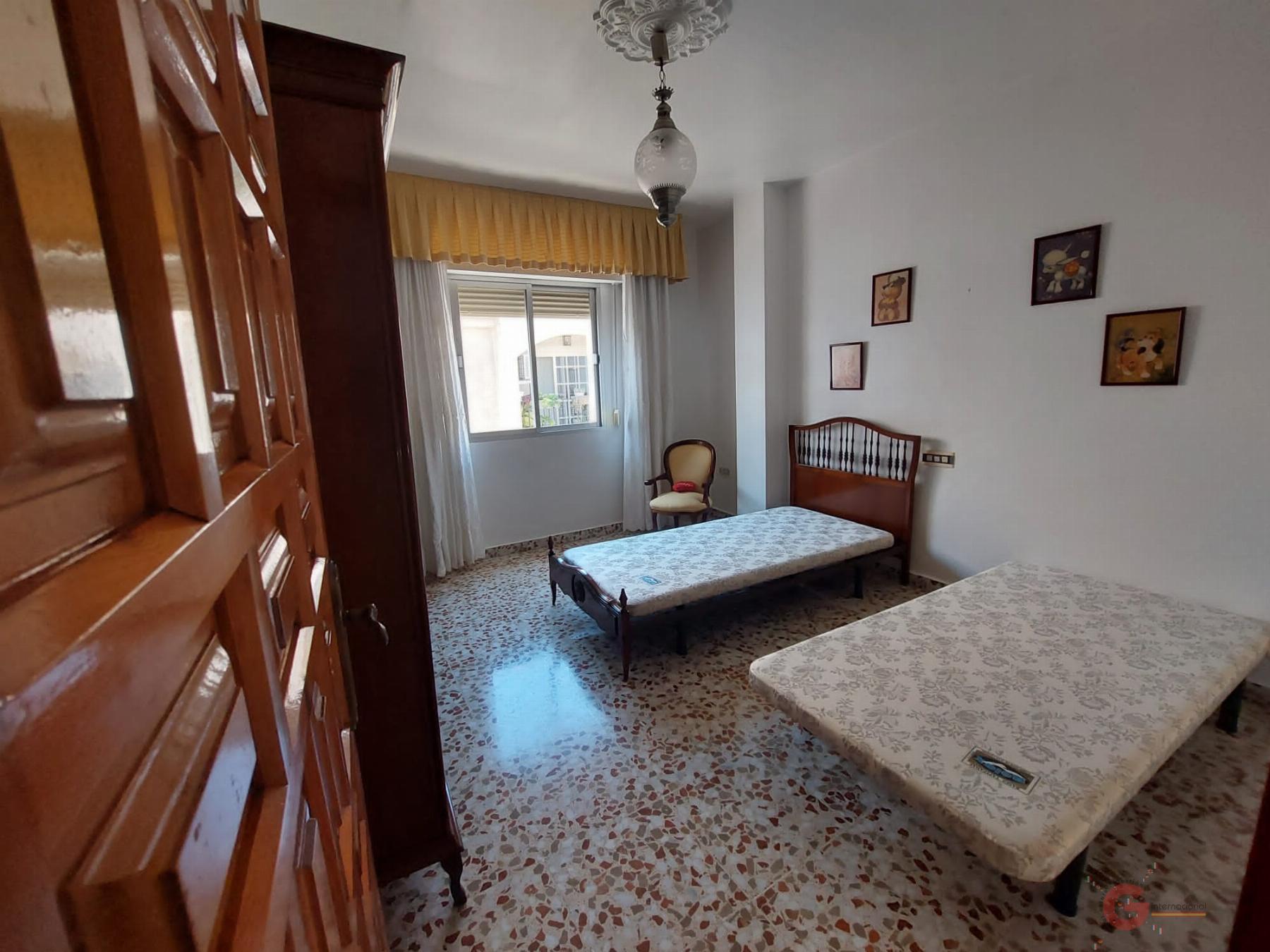 Venta de casa en Salobreña