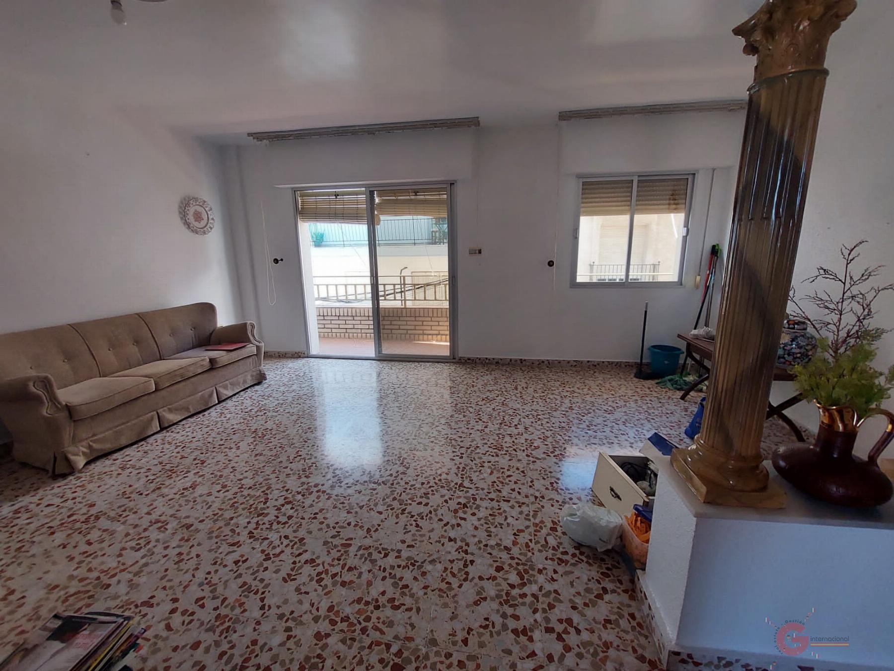 Venta de casa en Salobreña