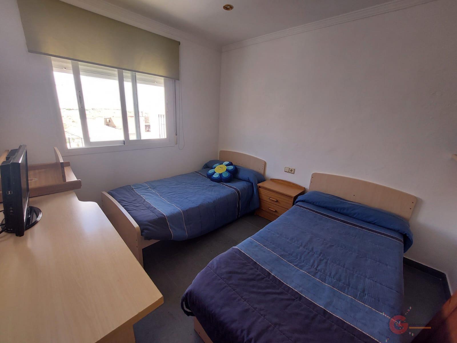 For sale of house in Salobreña