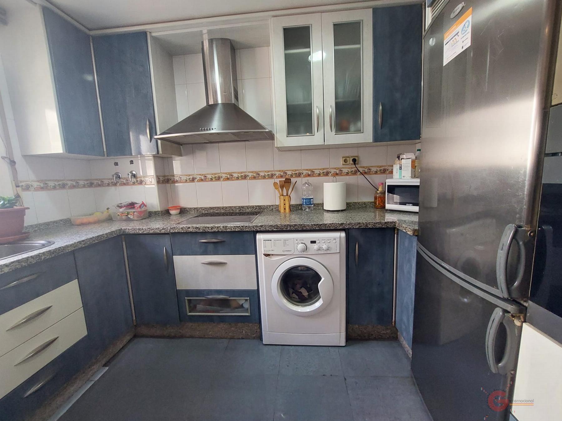 For sale of house in Salobreña
