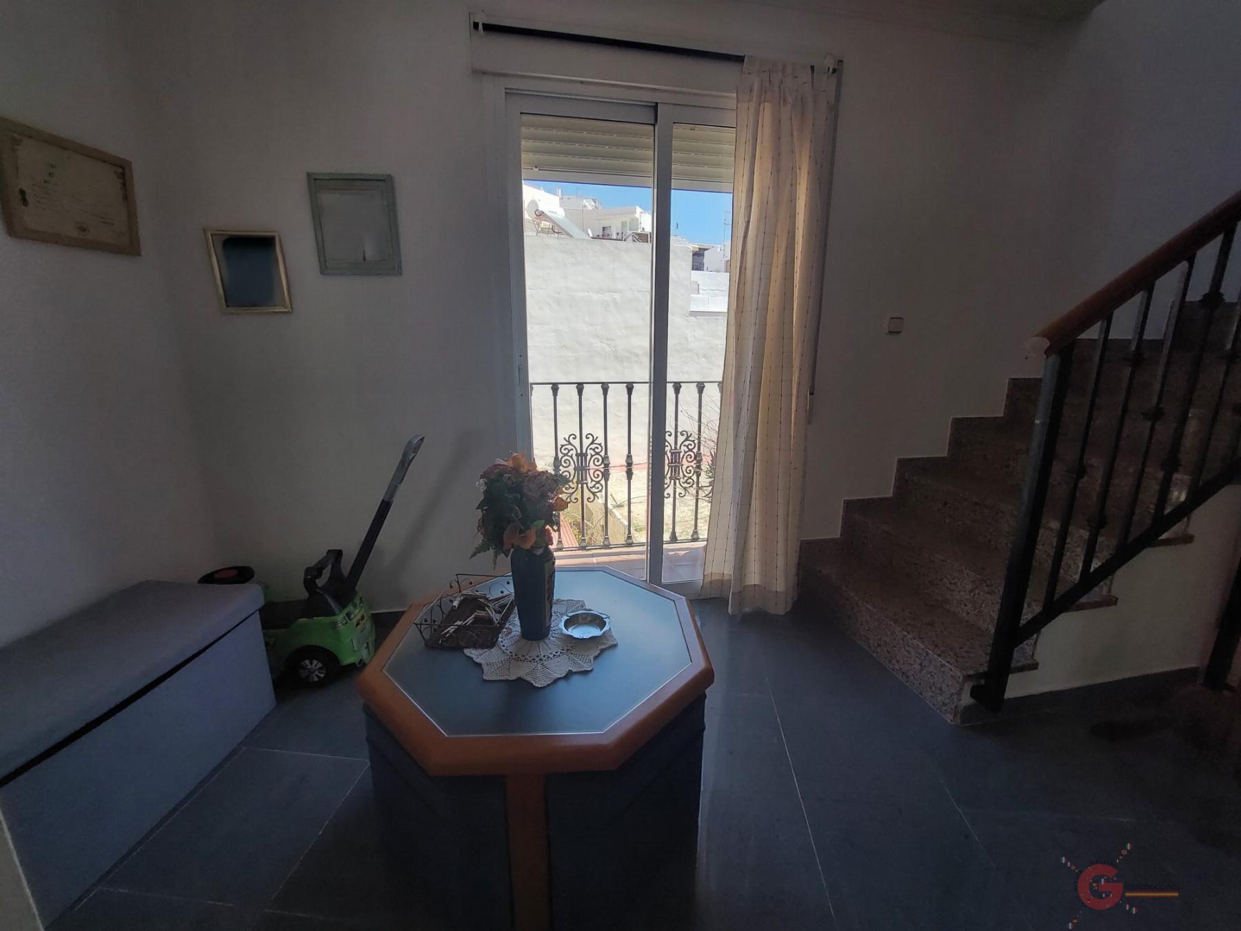 For sale of house in Salobreña