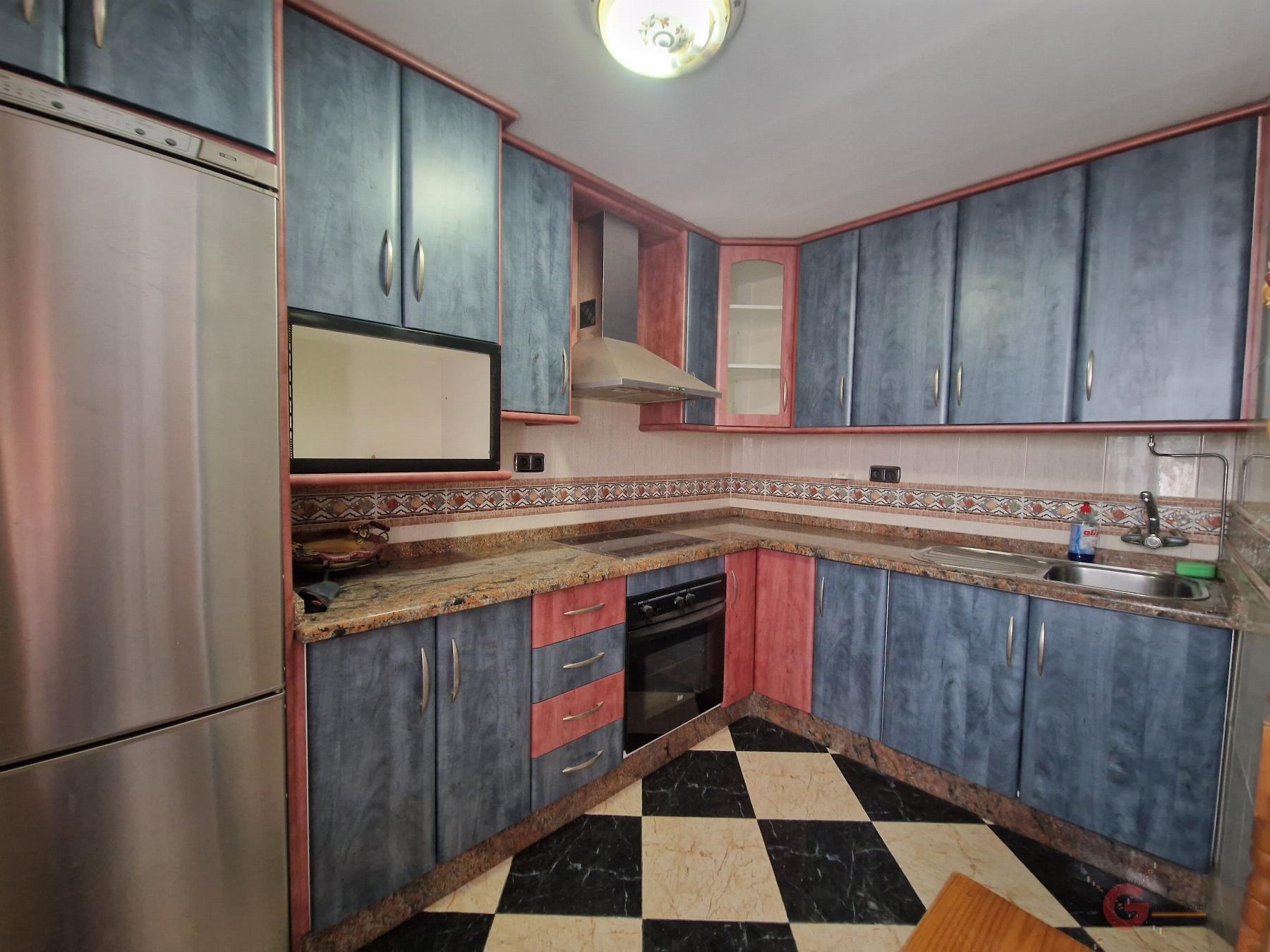 For sale of house in Molvízar