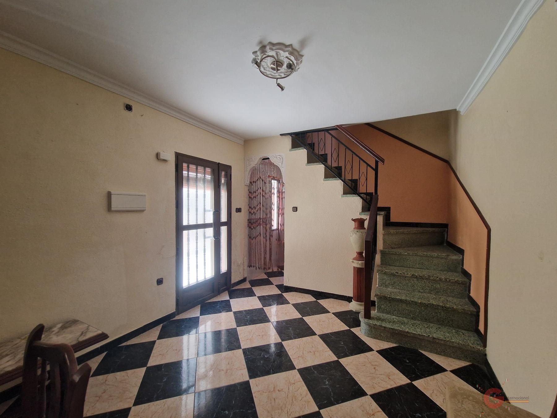 For sale of house in Molvízar
