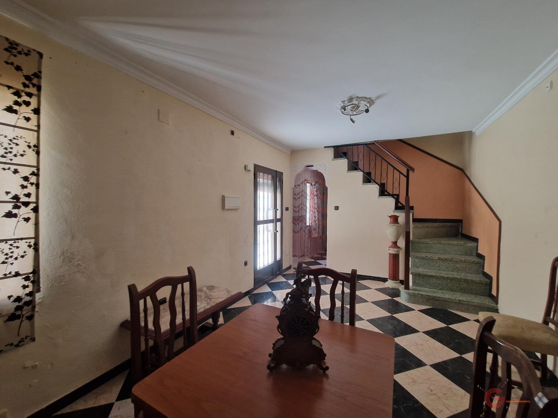 For sale of house in Molvízar
