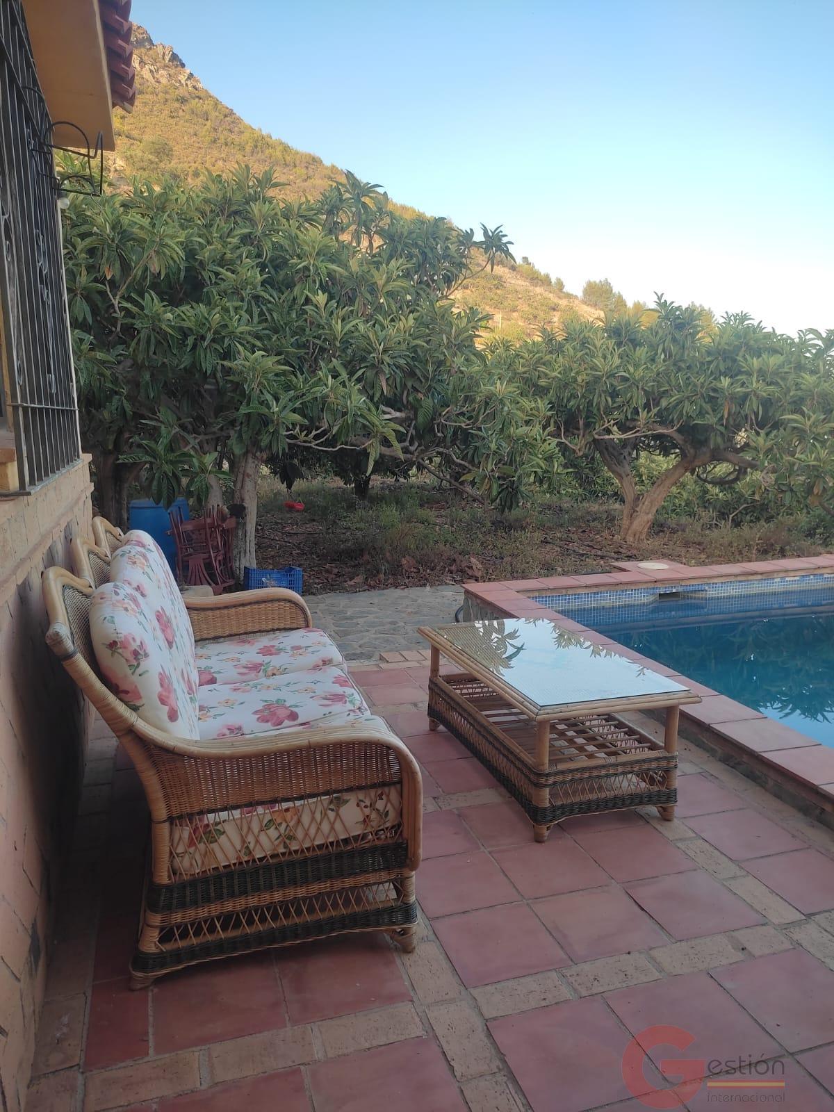 Venta de finca rústica en Otívar Venta de finca rústica en Otívar