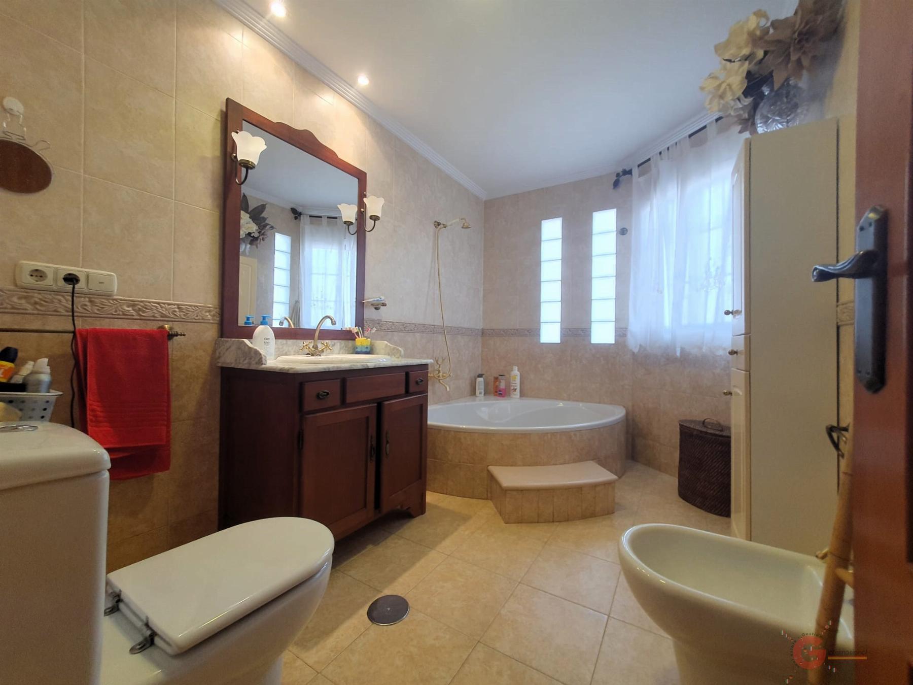 Vendita di chalet in Motril