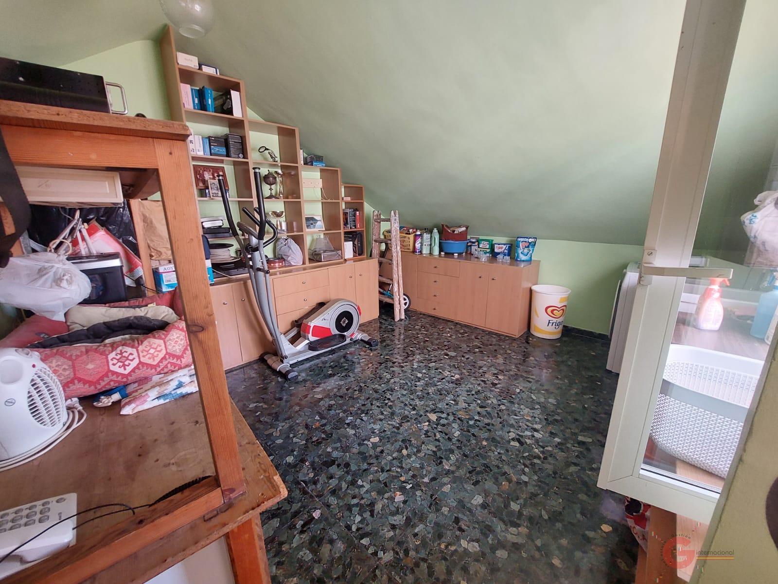 Venta de casa en Salobreña