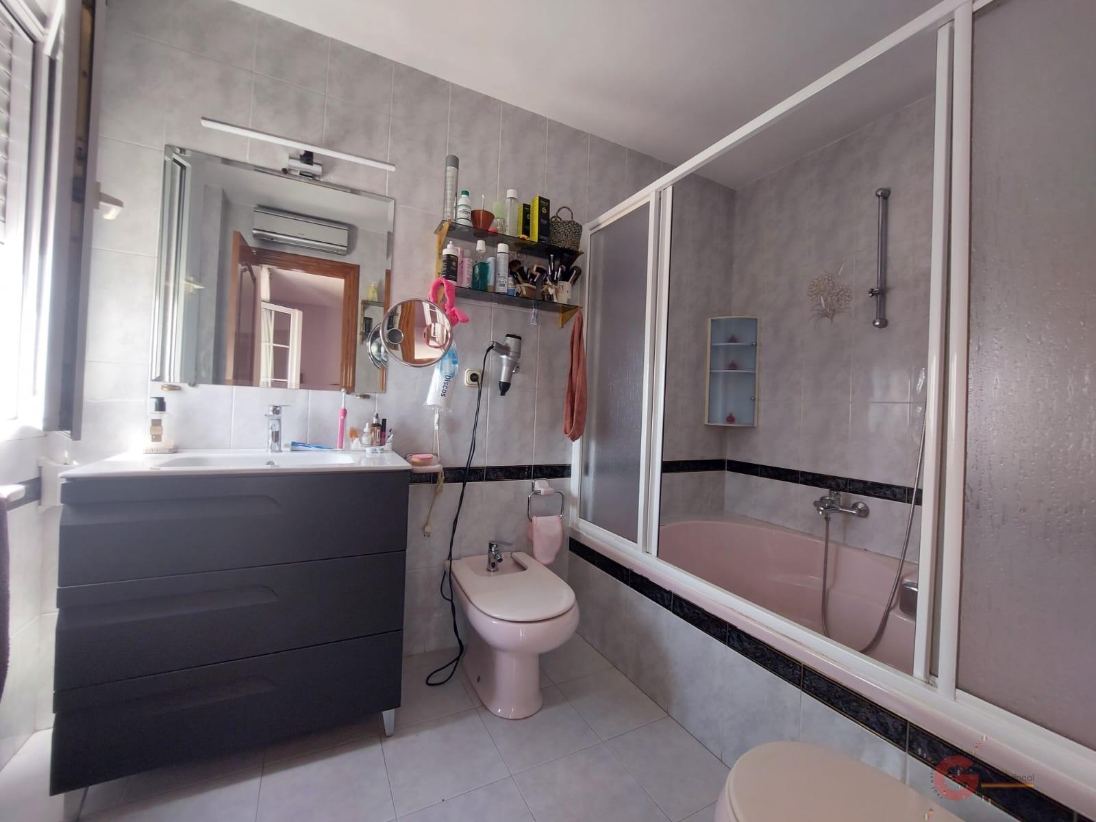 Venta de casa en Salobreña