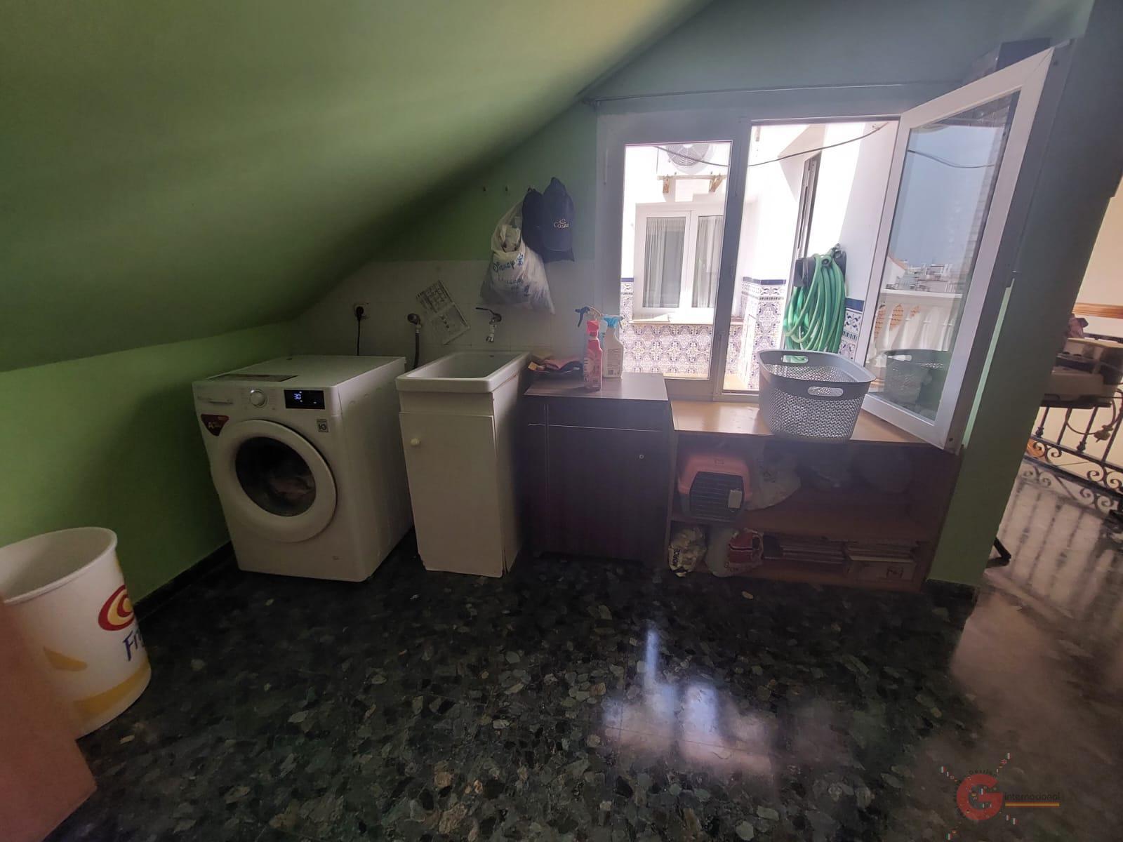 Venta de casa en Salobreña
