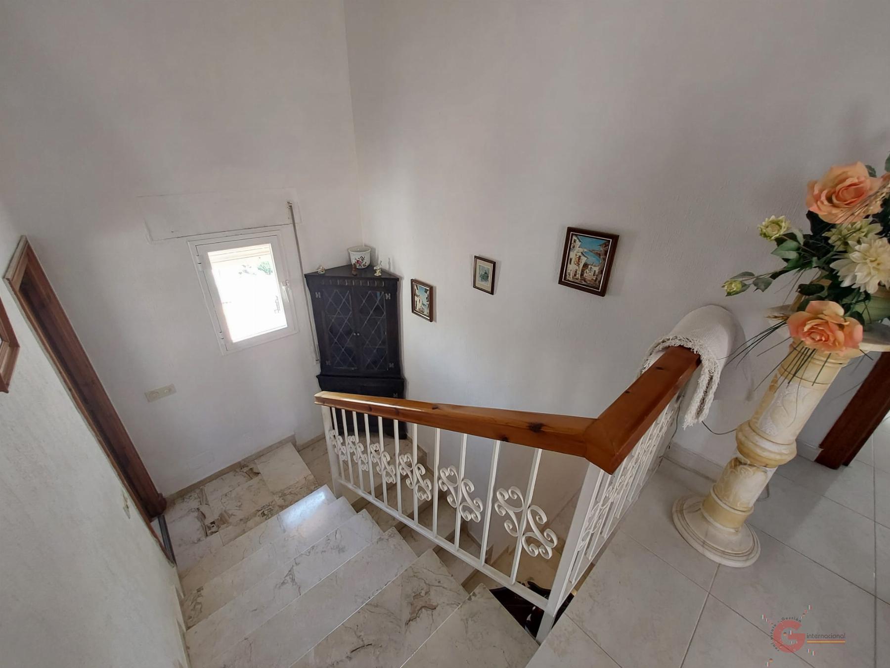 For sale of chalet in Salobreña