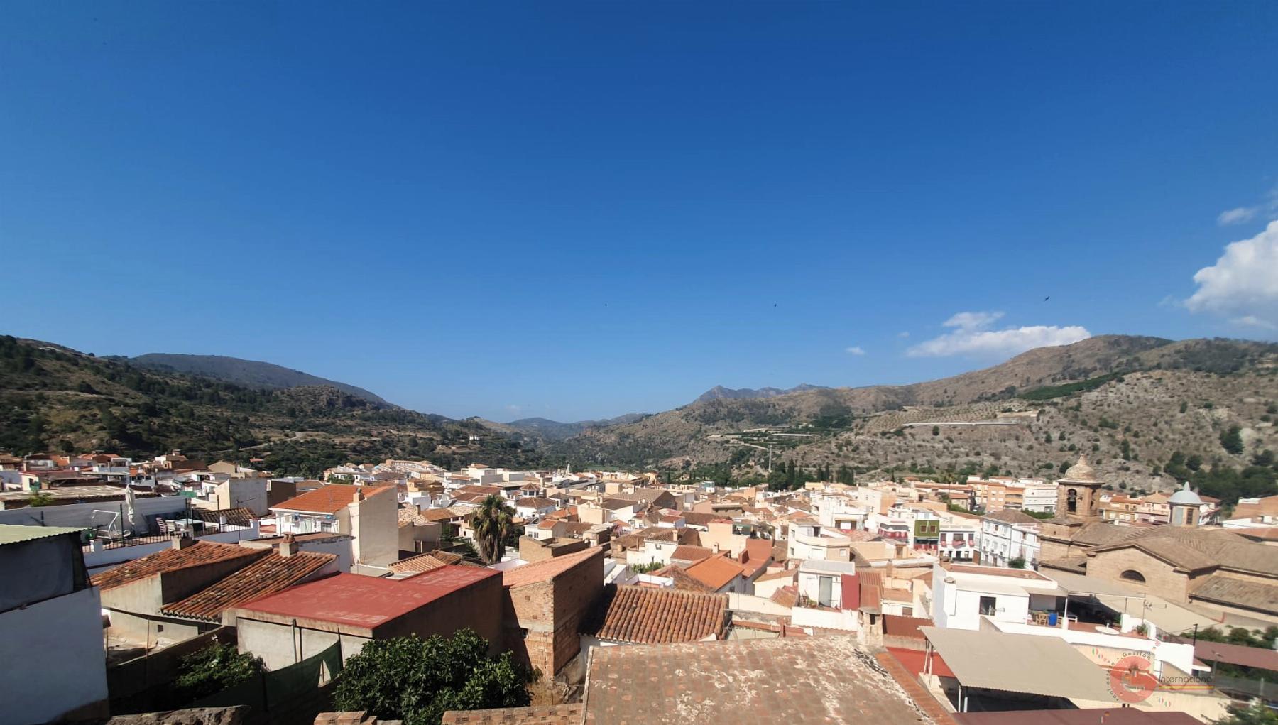 For sale of house in Vélez de Benaudalla