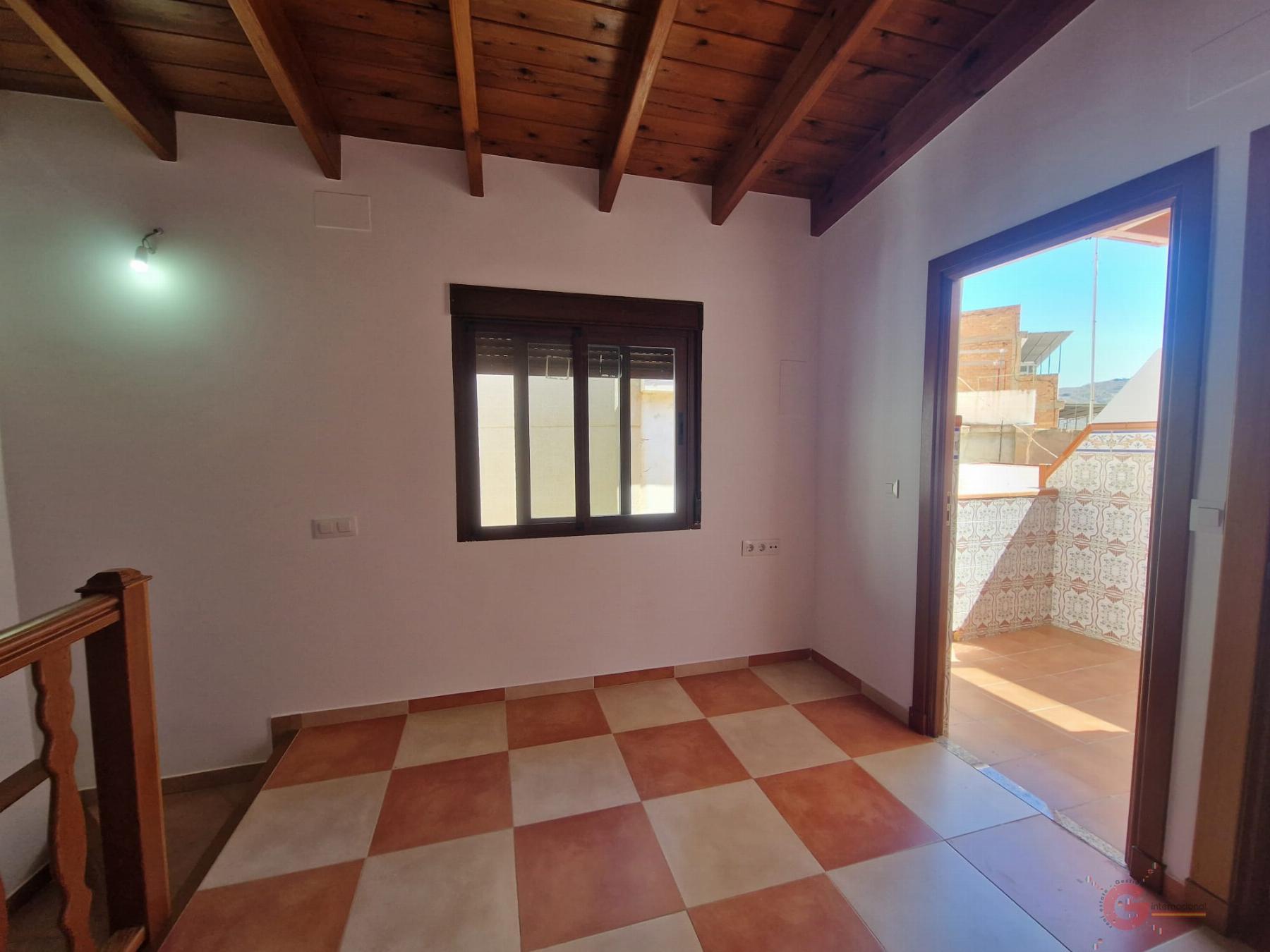 For sale of house in Molvízar