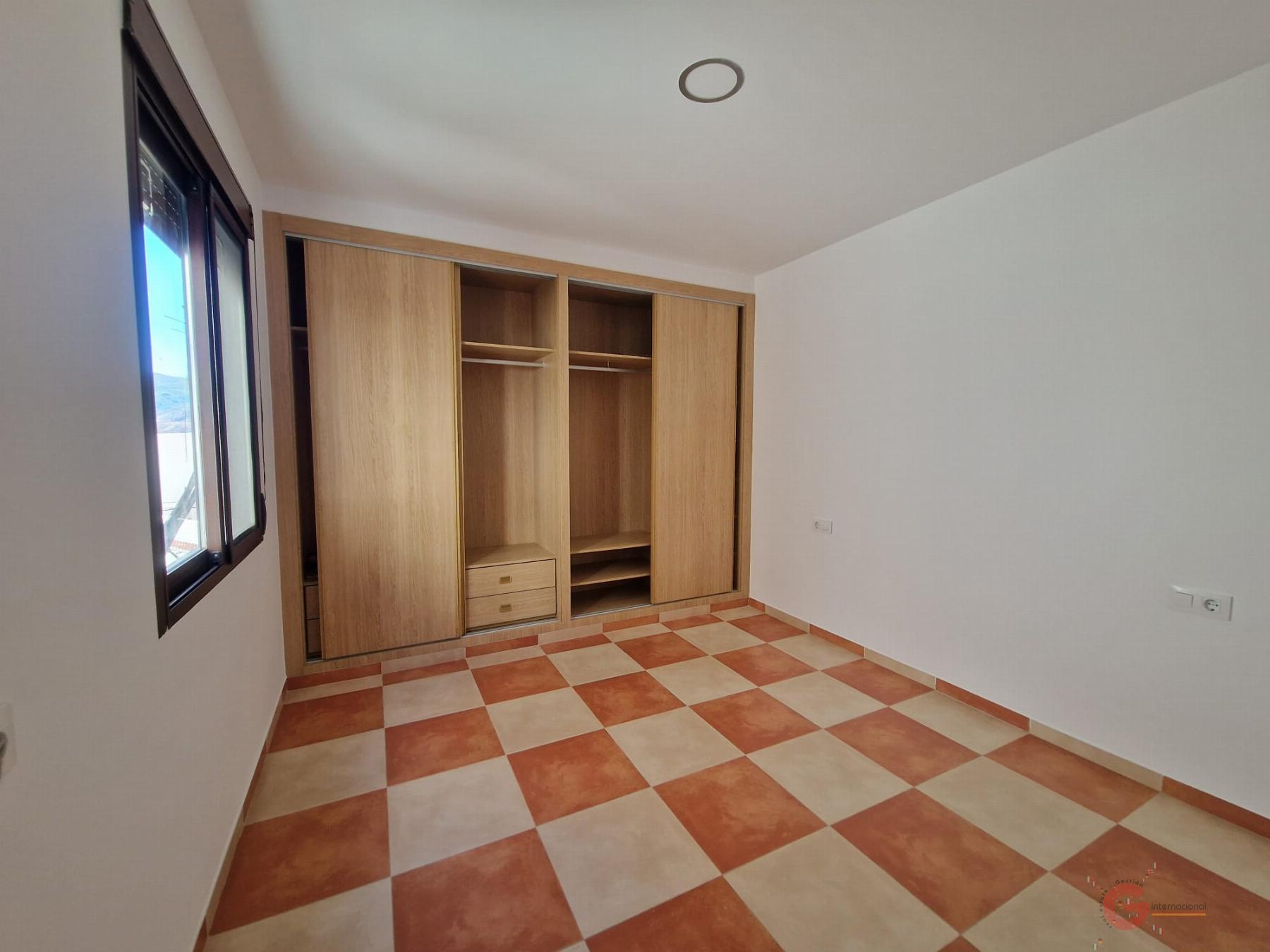 For sale of house in Molvízar