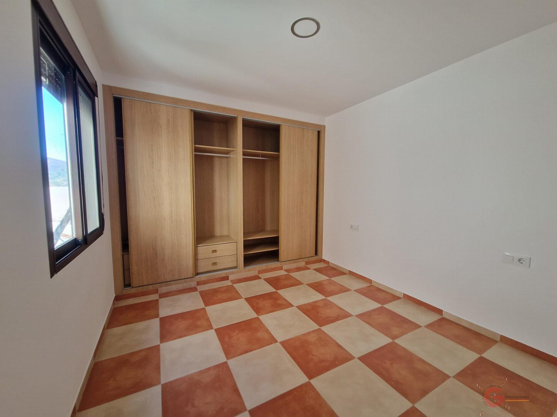 For sale of house in Molvízar