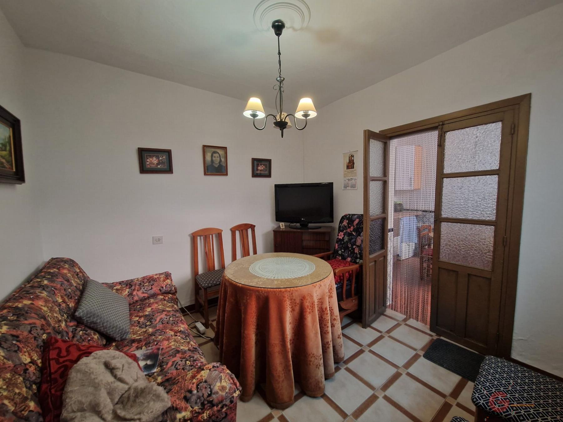 For sale of house in Molvízar
