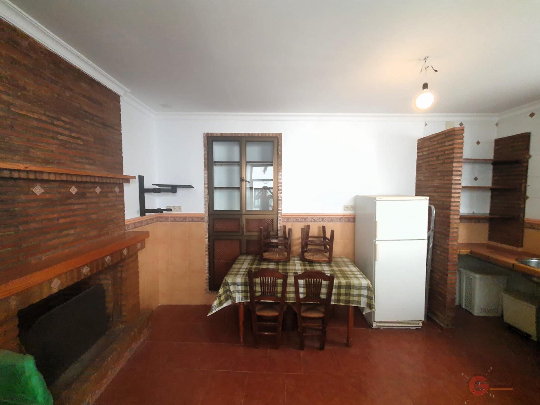 Venta de casa en Vélez de Benaudalla