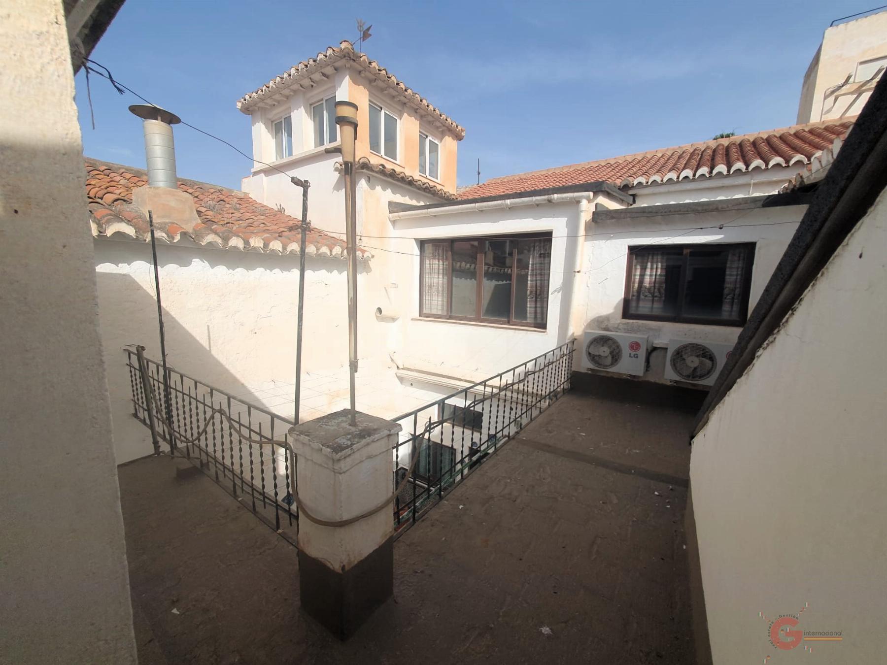 Venta de casa en Vélez de Benaudalla