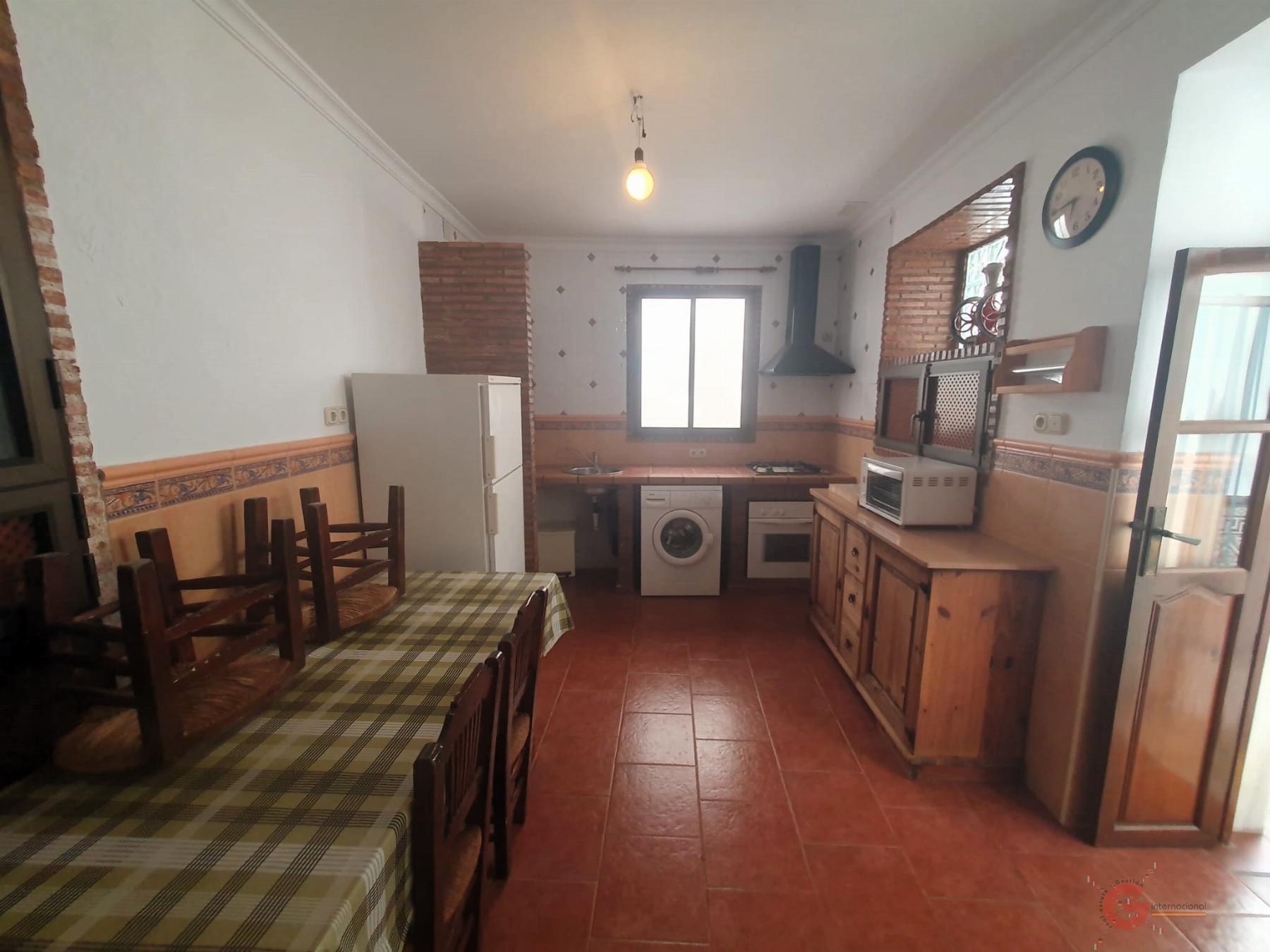 Venta de casa en Vélez de Benaudalla
