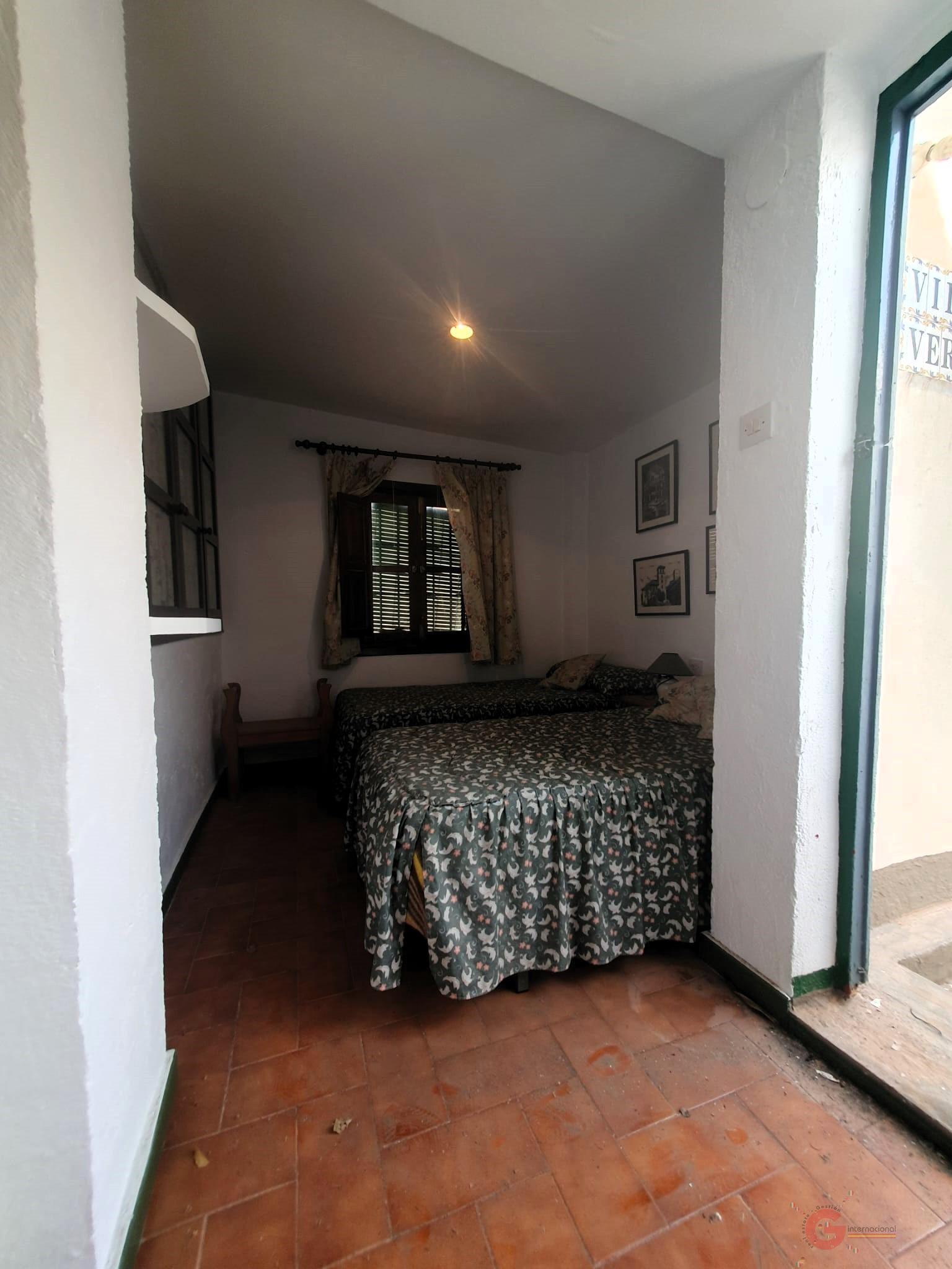 Venta de casa en Vélez de Benaudalla