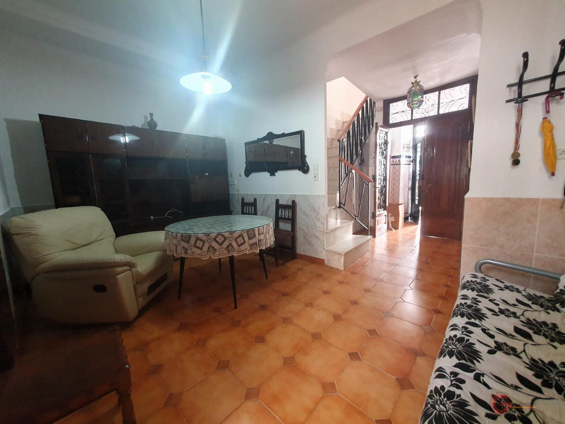 Venta de casa en Vélez de Benaudalla