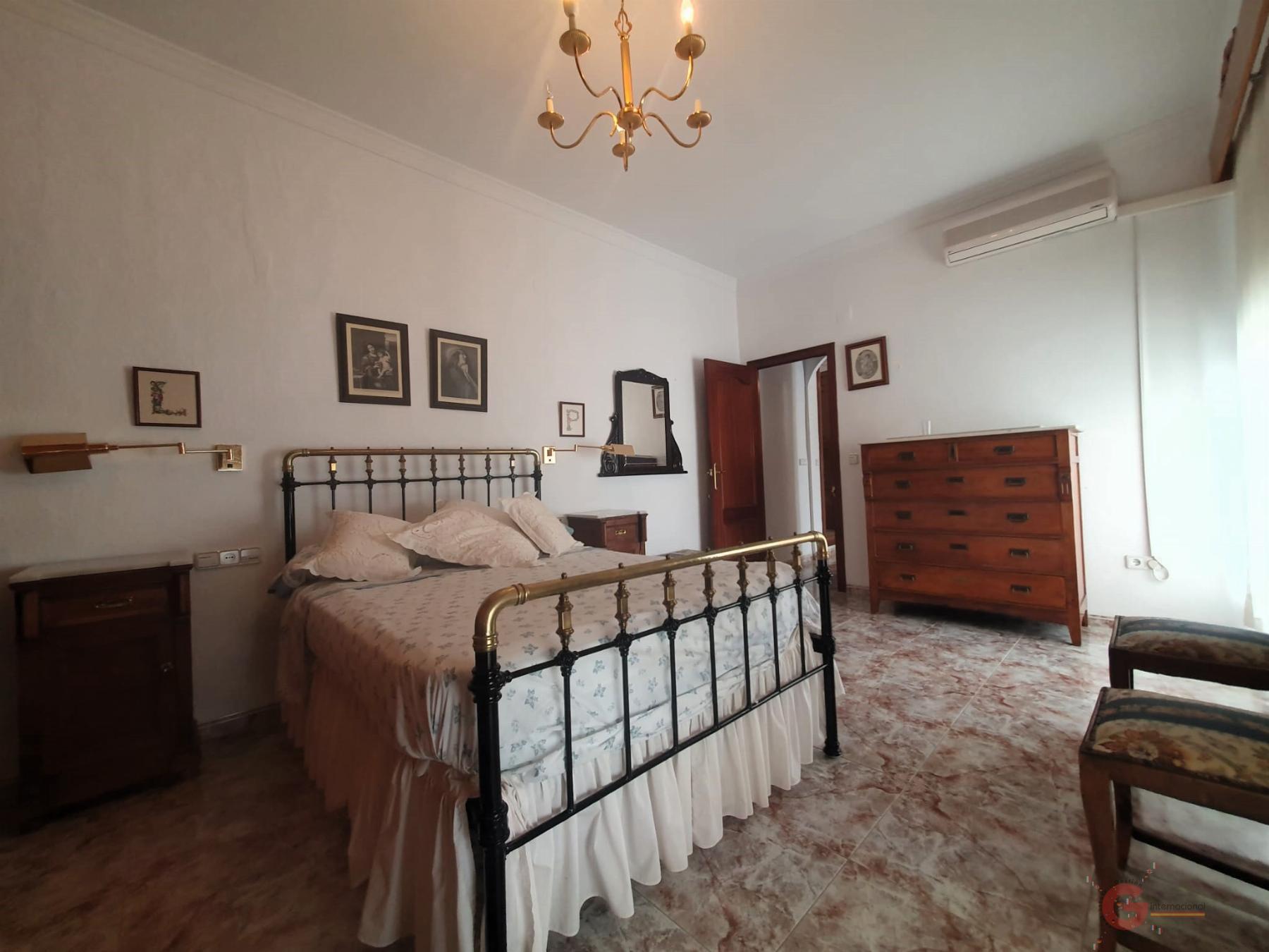 Venta de casa en Vélez de Benaudalla