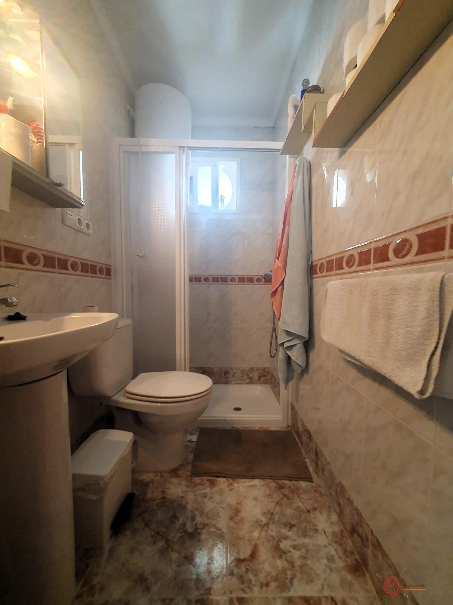 Venta de casa en Vélez de Benaudalla