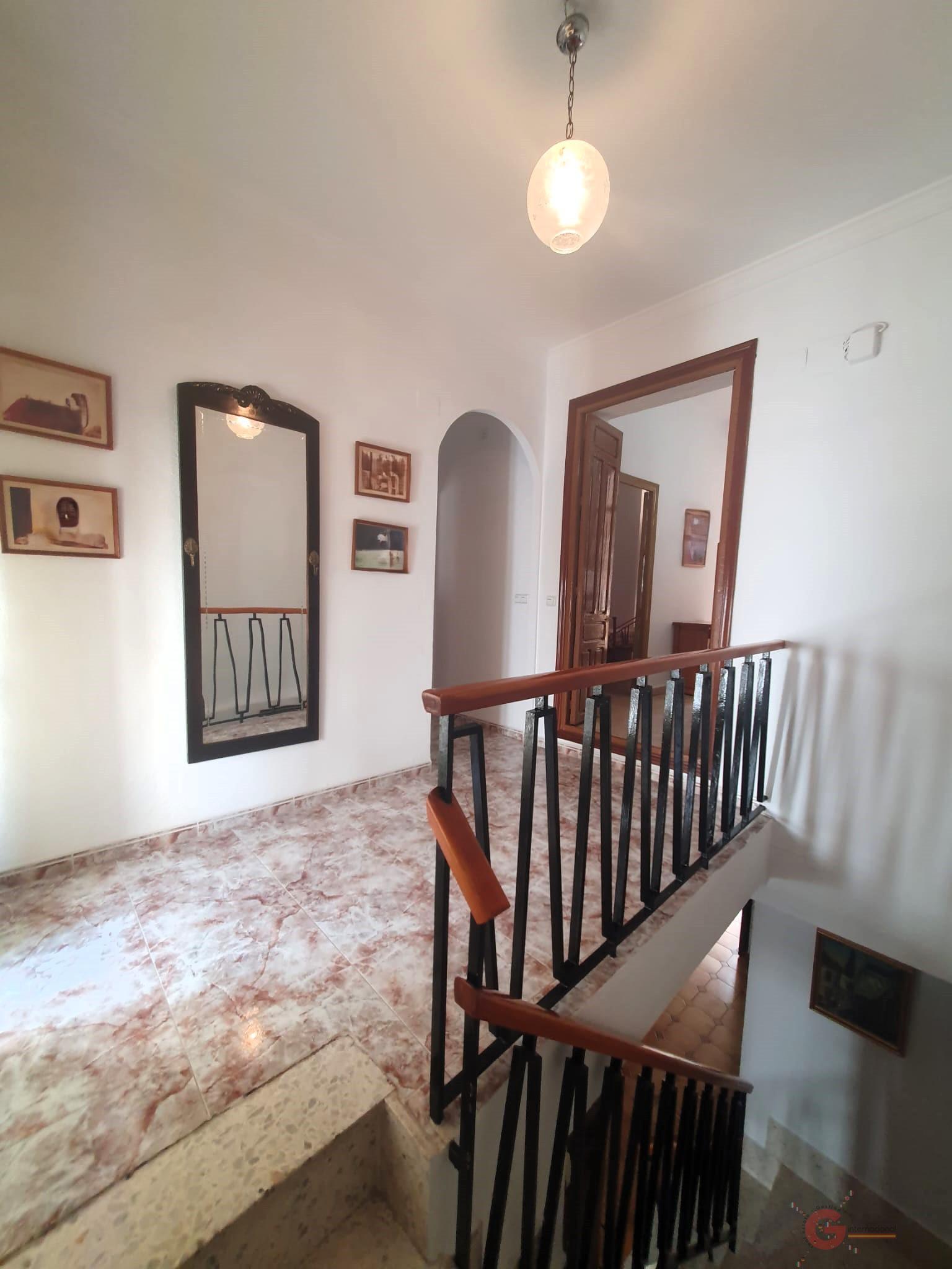 Venta de casa en Vélez de Benaudalla